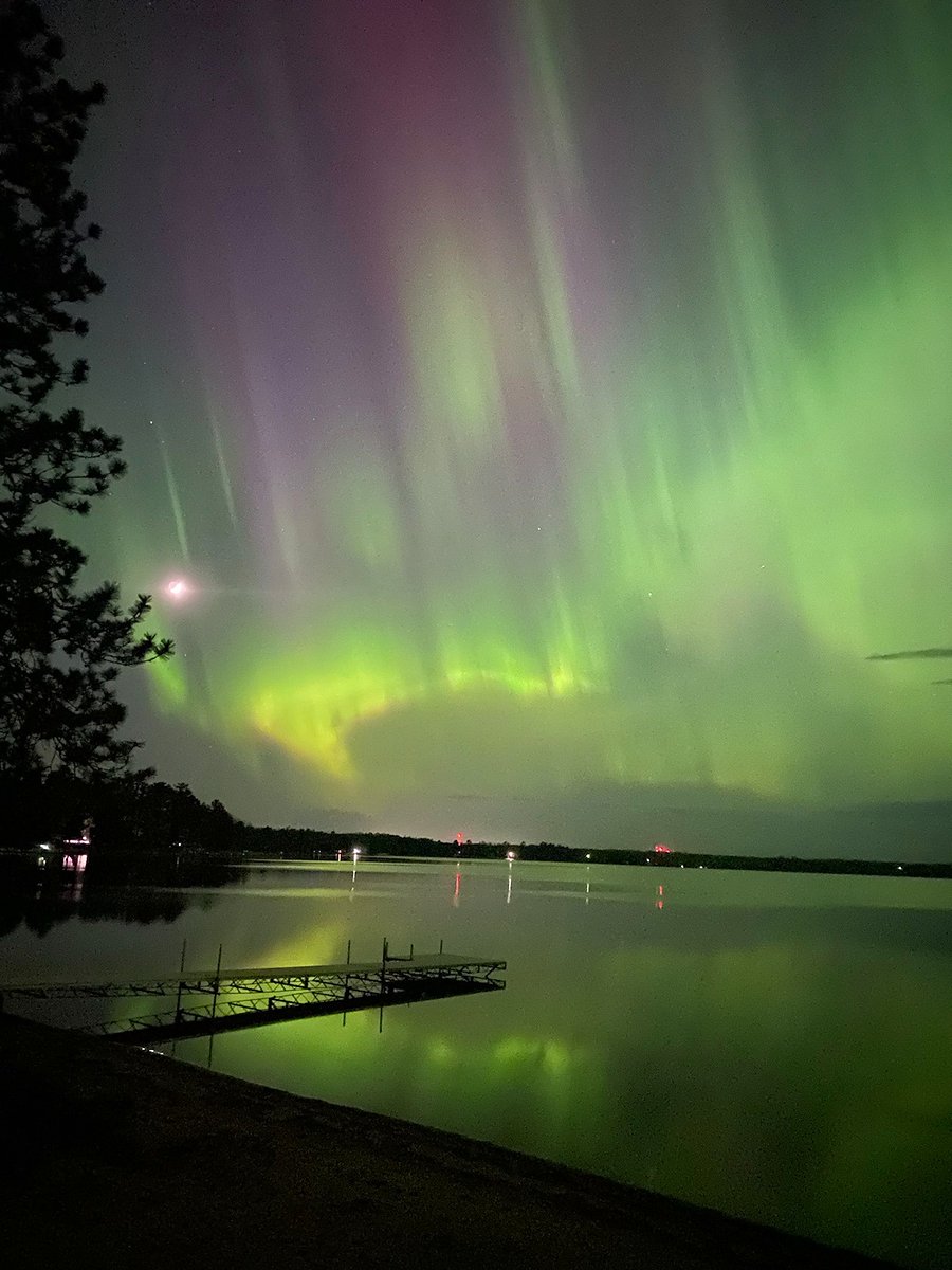 Northern lights over Grace Lake